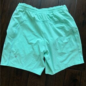 Lululemon men's short